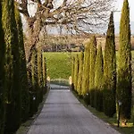 Podere Fontegallo Apartahotel