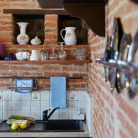 Podere Fontegallo 아파트호텔 카스틸리오네델라고