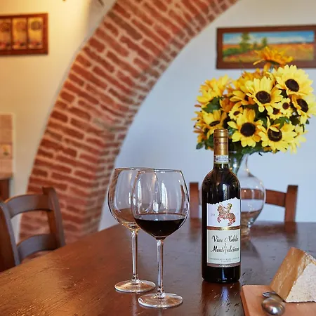 Podere Fontegallo 4* 카스틸리오네델라고